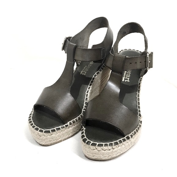 *NEW* Paseart leather sandals - Picture 1 of 6